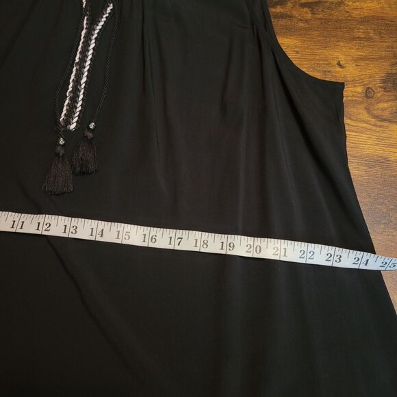 CJ Banks Top 2X Gauzy Braided Detail Tassel Tie Notched Neck Pleated Black NWT - Picture 6 of 7